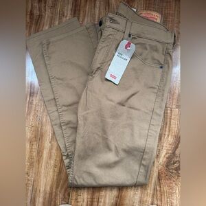 Levi's Men's Khaki Chinos